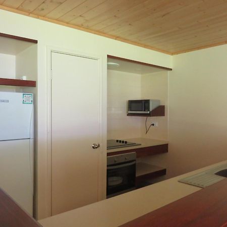 Siesta Park Holiday Resort Absolute Beachfront Resort 부셀톤 외부 사진